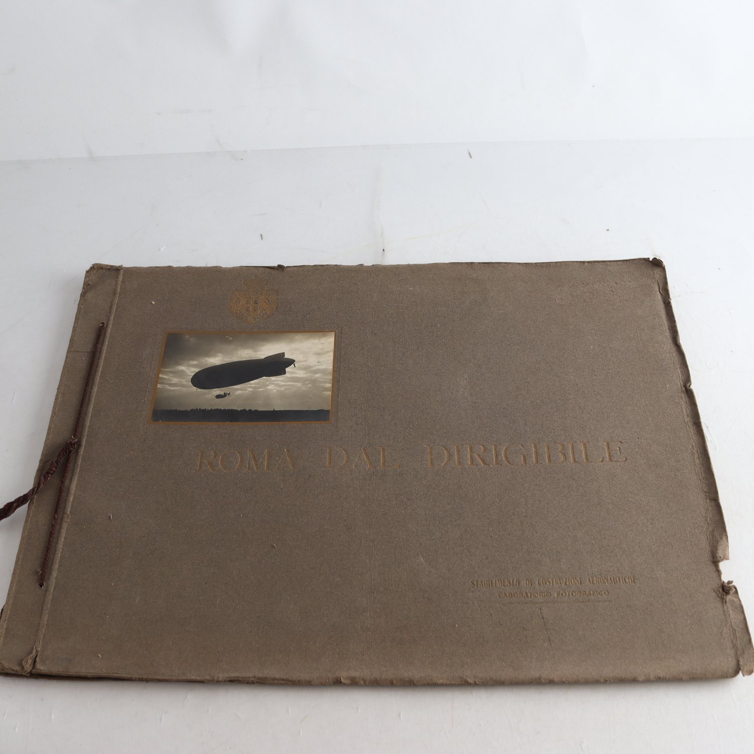 Katalog, litografiska tryck av fotografier över Rom. Samfraktas ej.