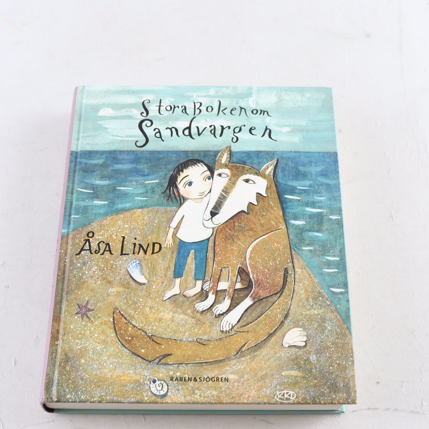 Stora boken om Sandvargen, Åsa Lind