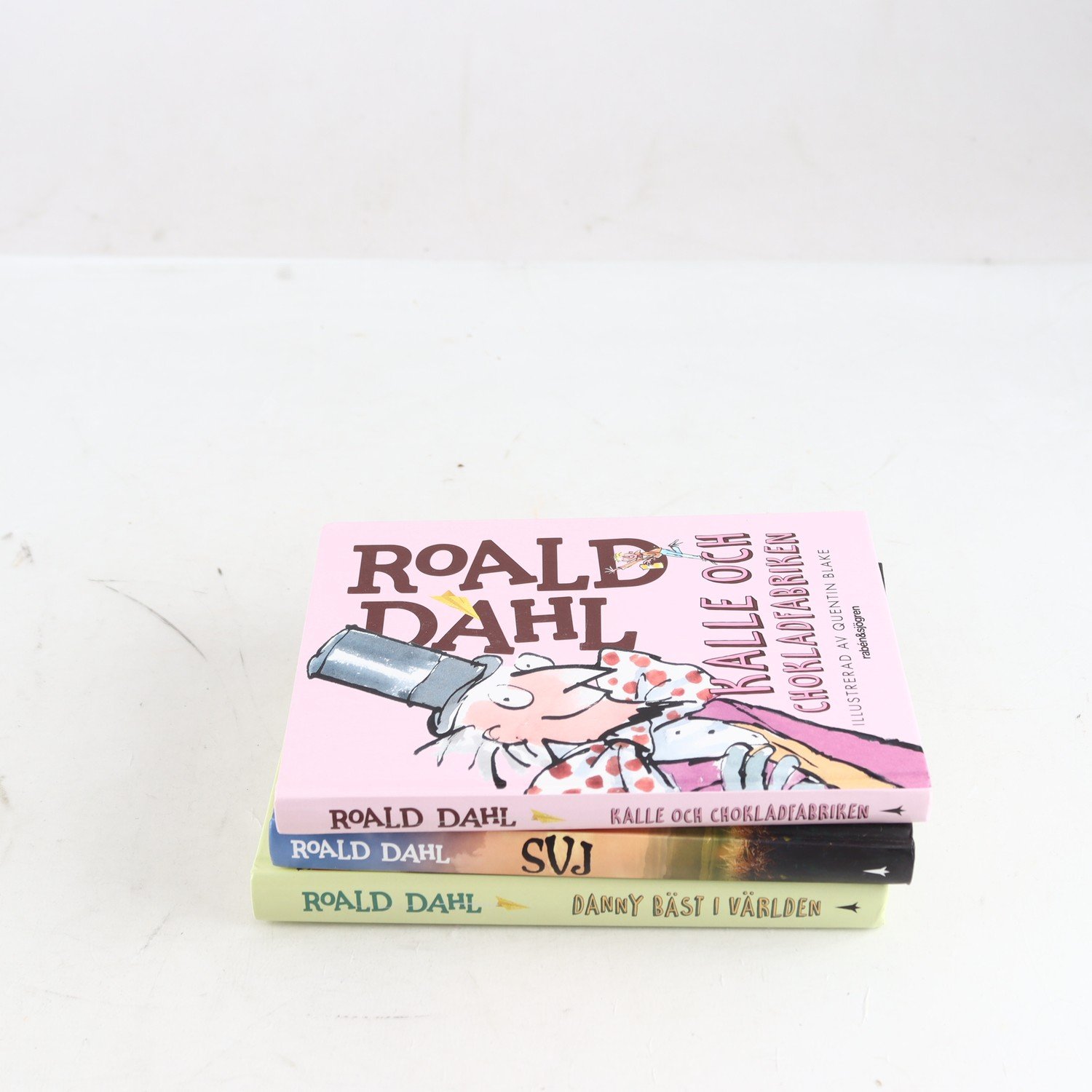 Roald Dahl, bokpaket med 3 volymer, Kalle och chokladfabriken + 2
