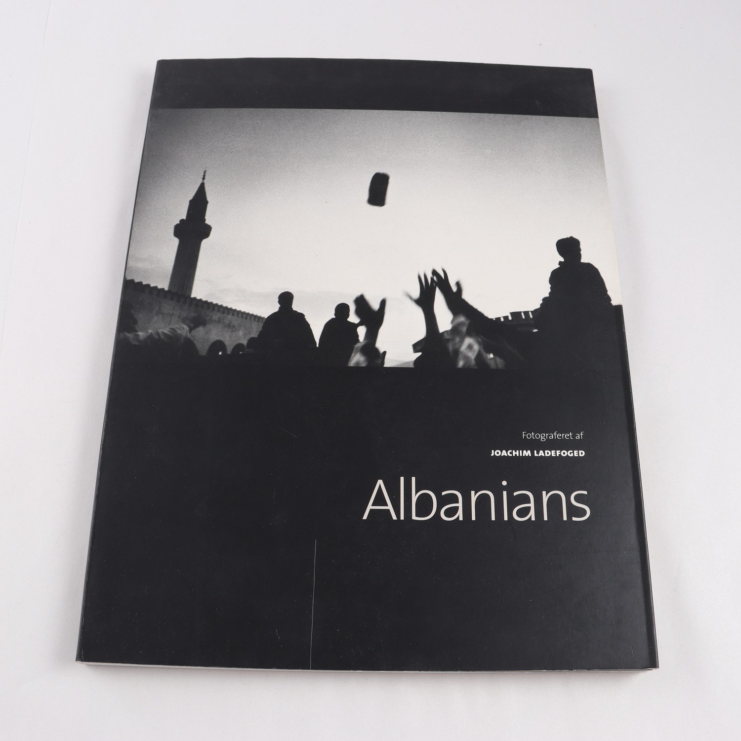 Albanians, Fotograferet af Joachim Ladefoged