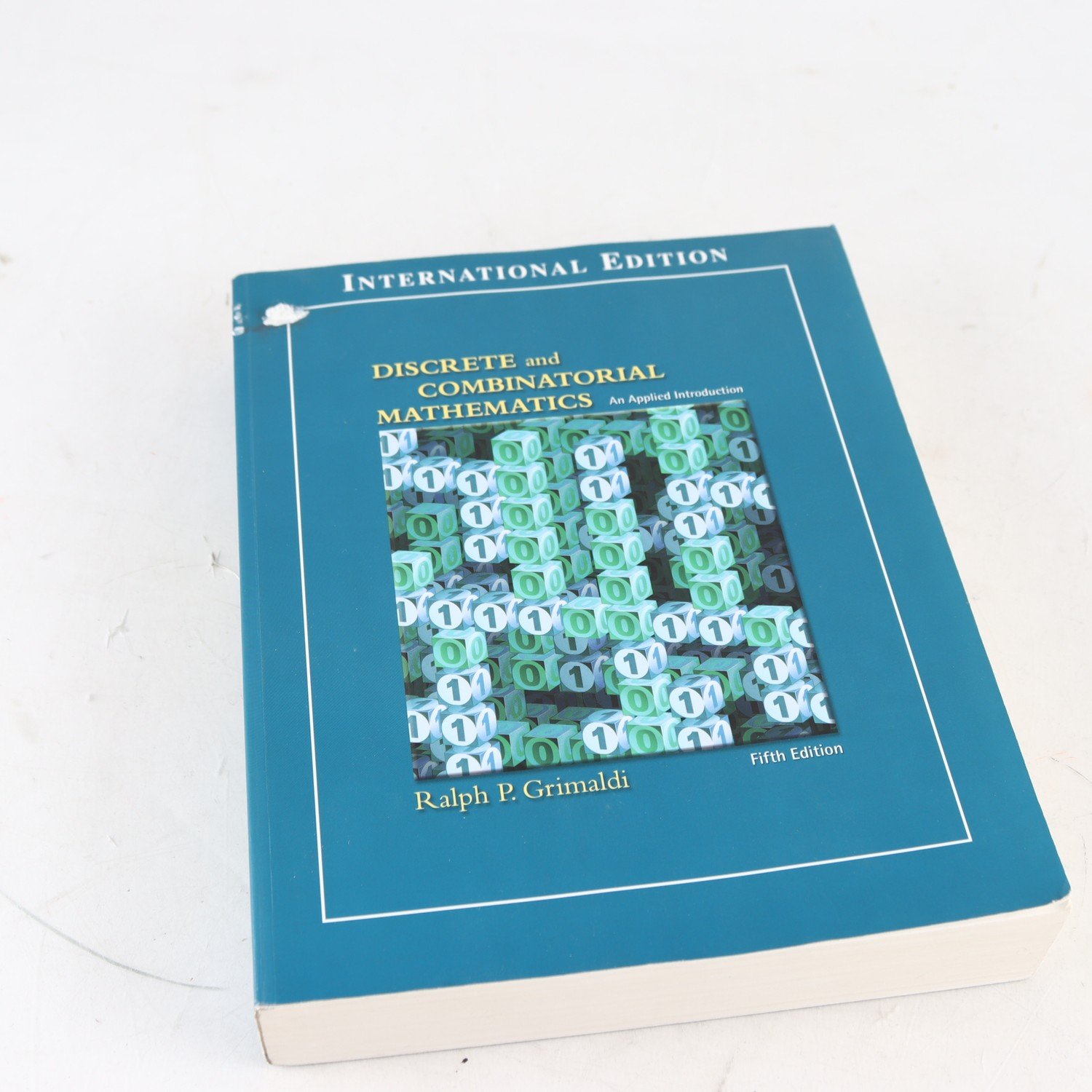 Discrete and combinatorial mathematics, Ralph P.Grimaldi