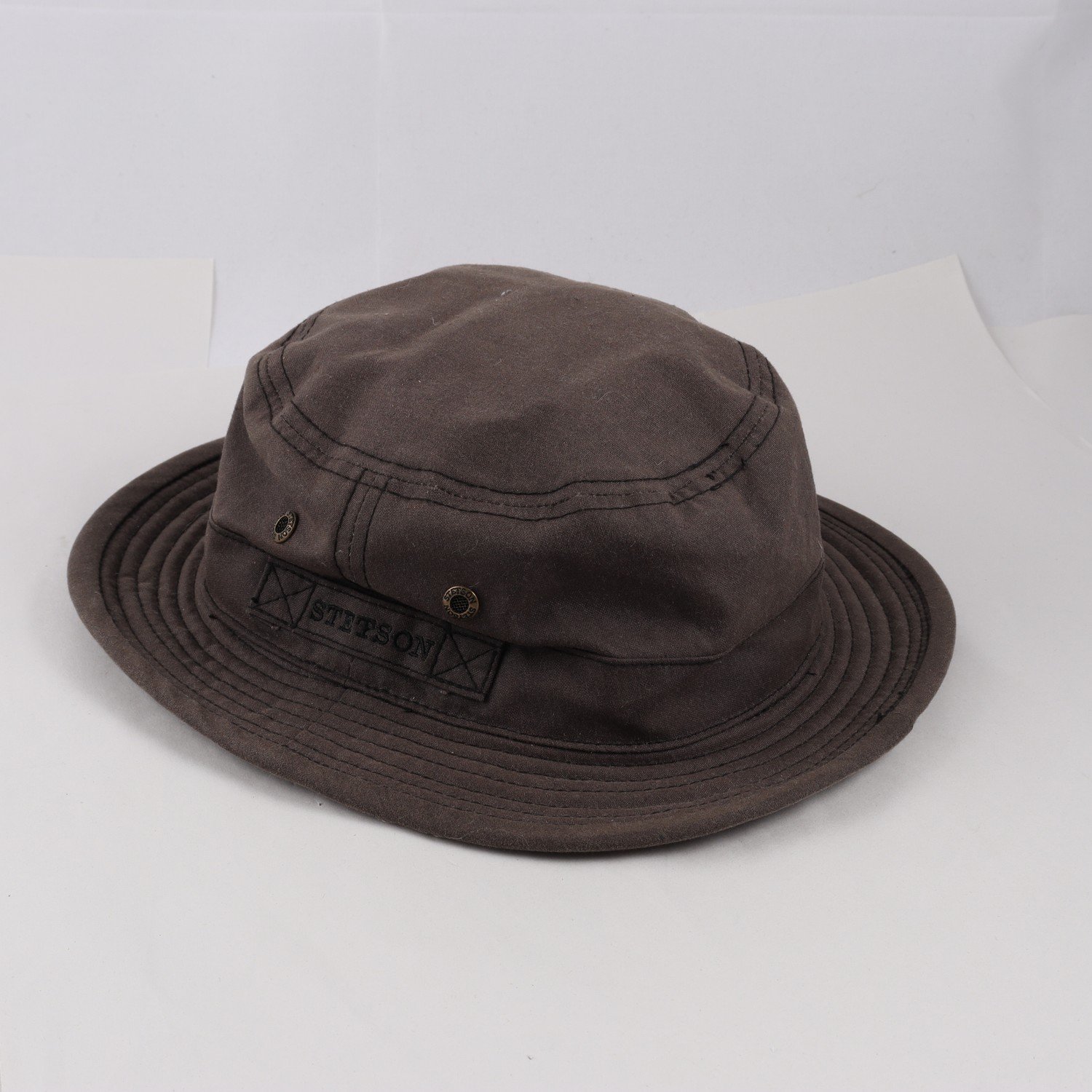 Hatt, Stetson, M