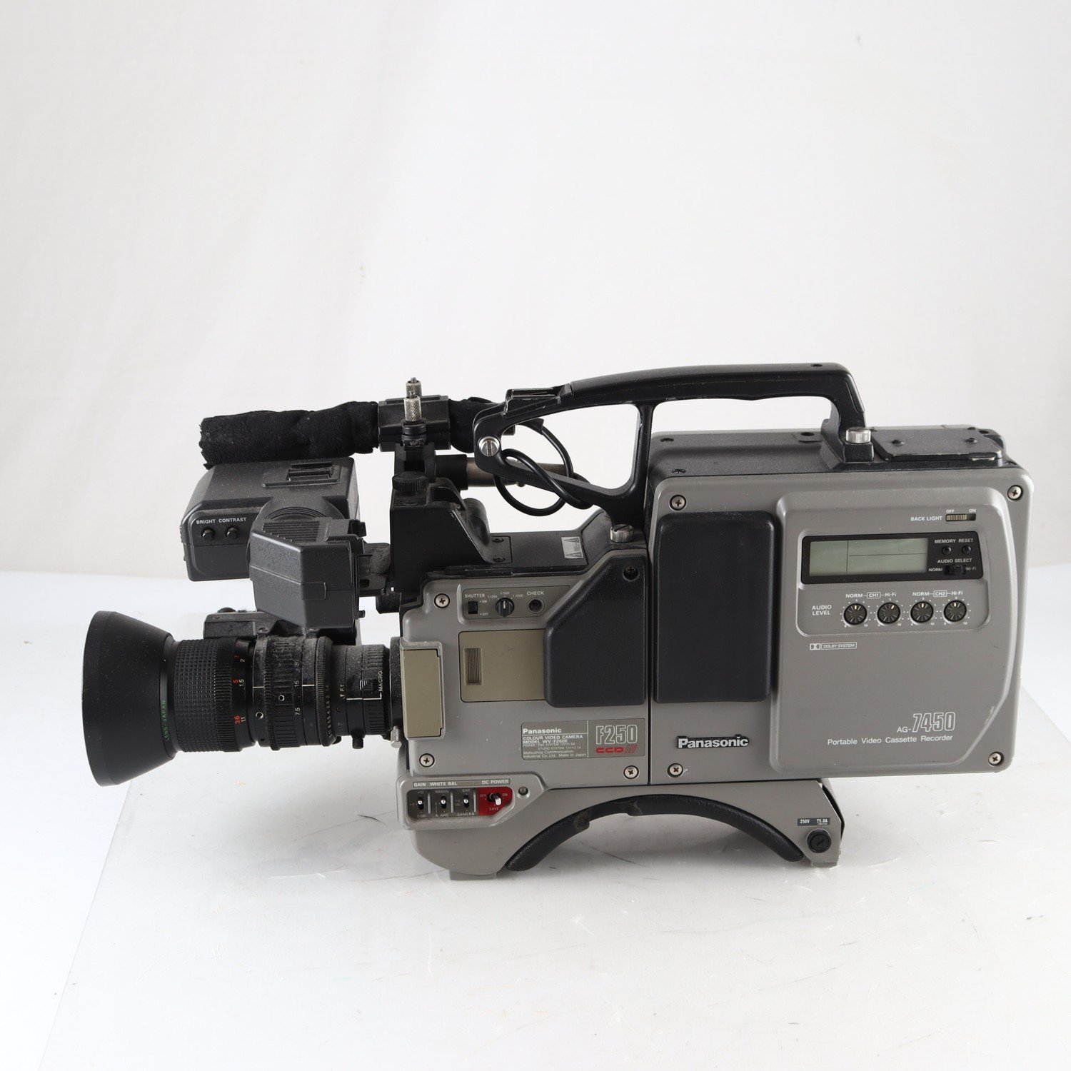 Videokamera, Panasonic AG-7450-B. Endast avhämtning.