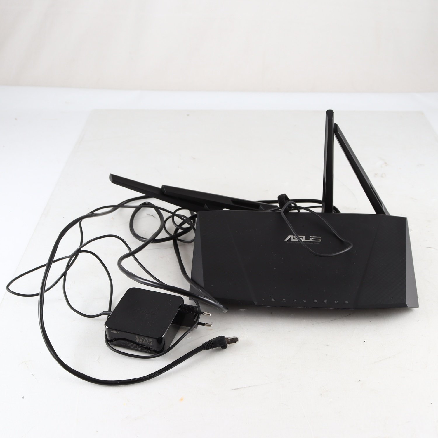 Router, Asus ac2400.
