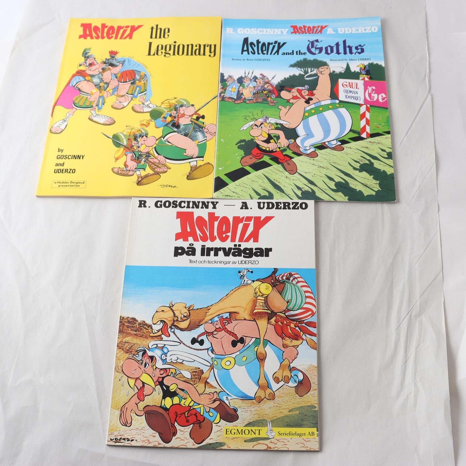 Asterix, paket med 6 album, varav 2 på engelska