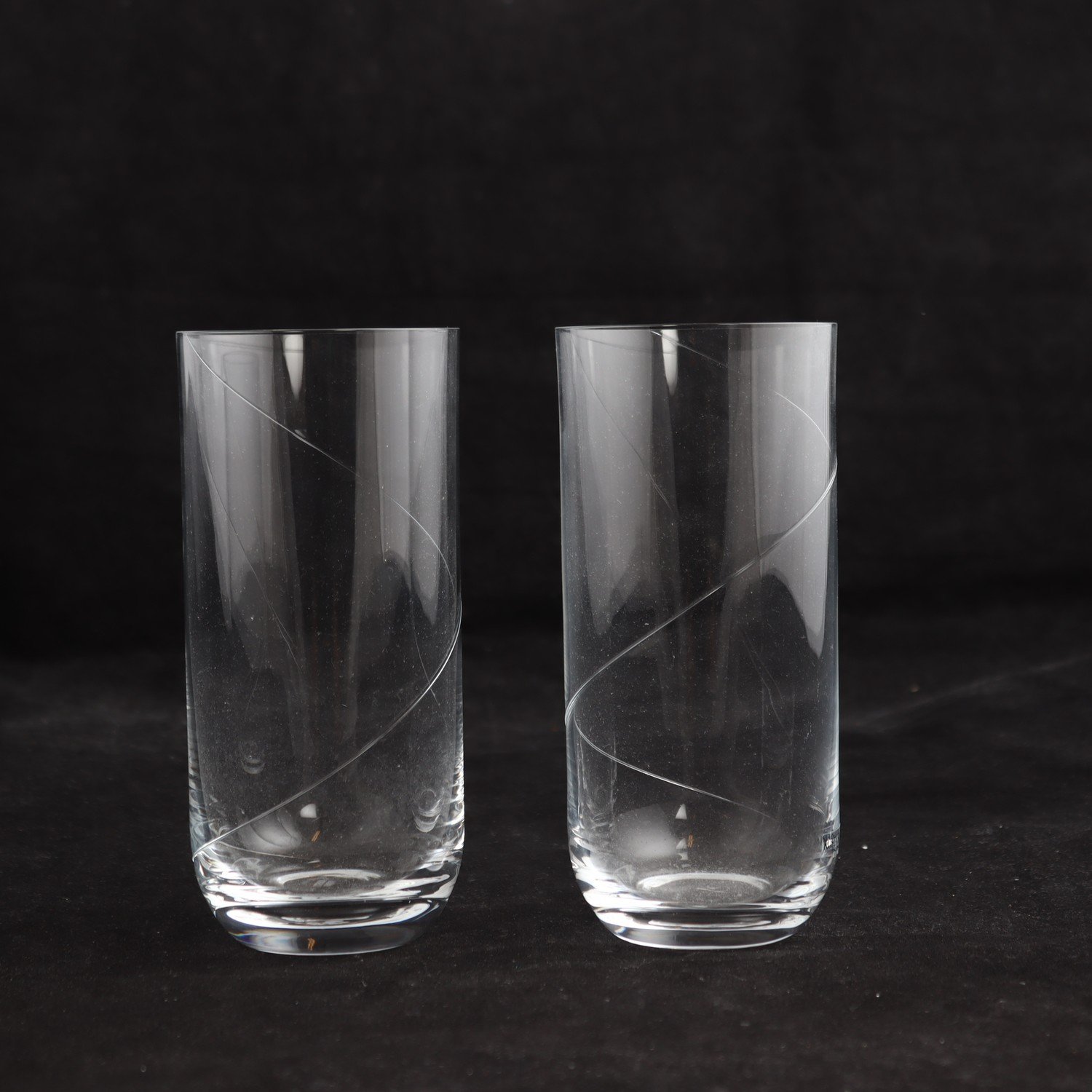 Glas, ”Line”, Anna Ehrner, Kosta Boda, 2 st. Samfraktas ej .