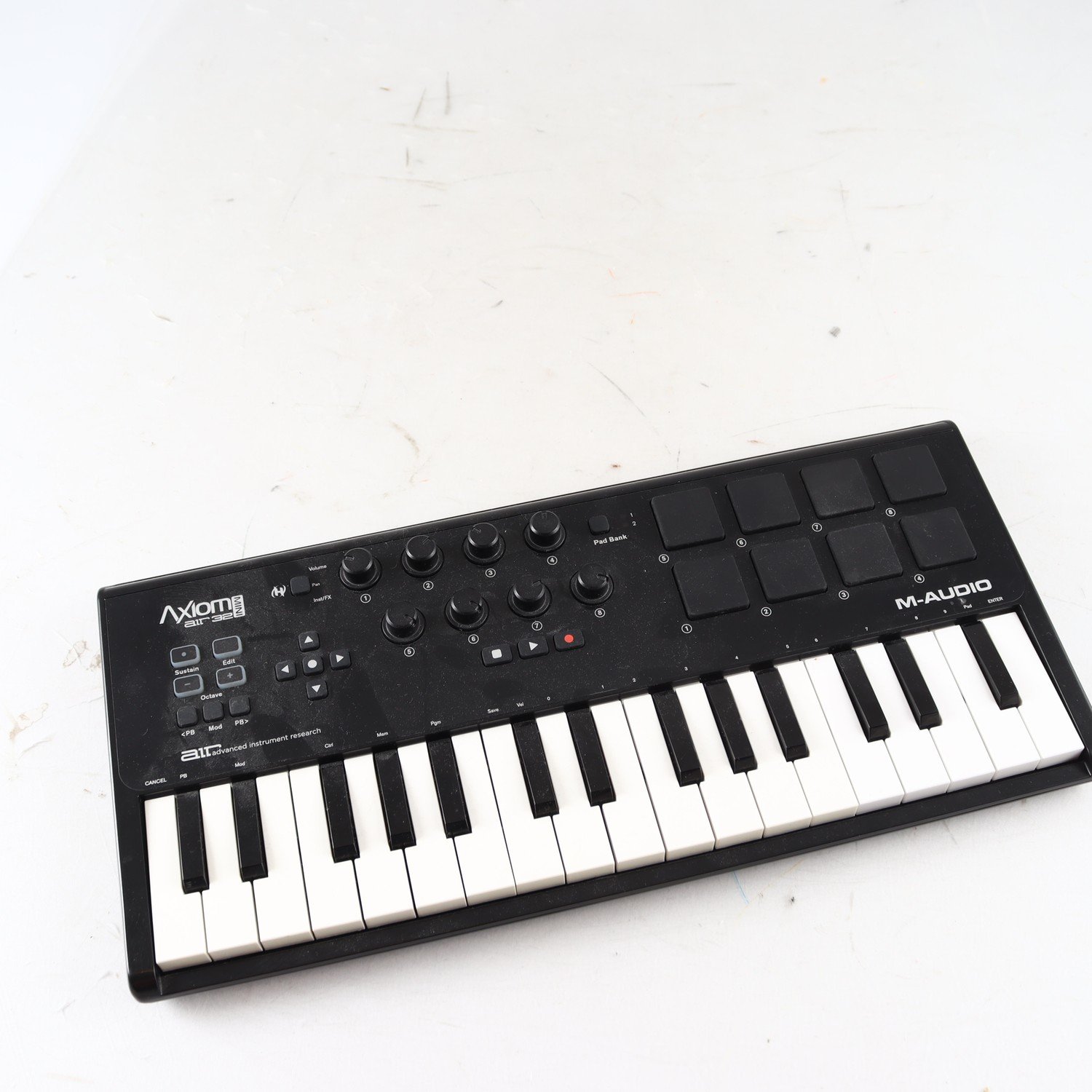 Keyboard, Axiom Air32, M- Audio