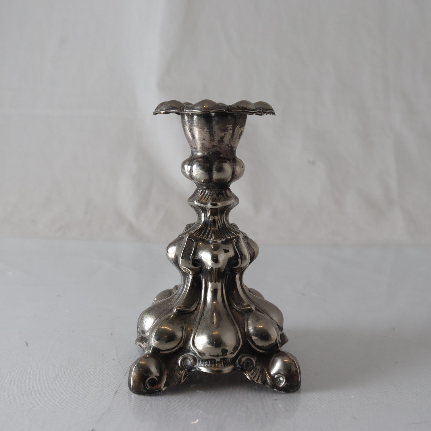 Ljusstake, nysilver, barockstil