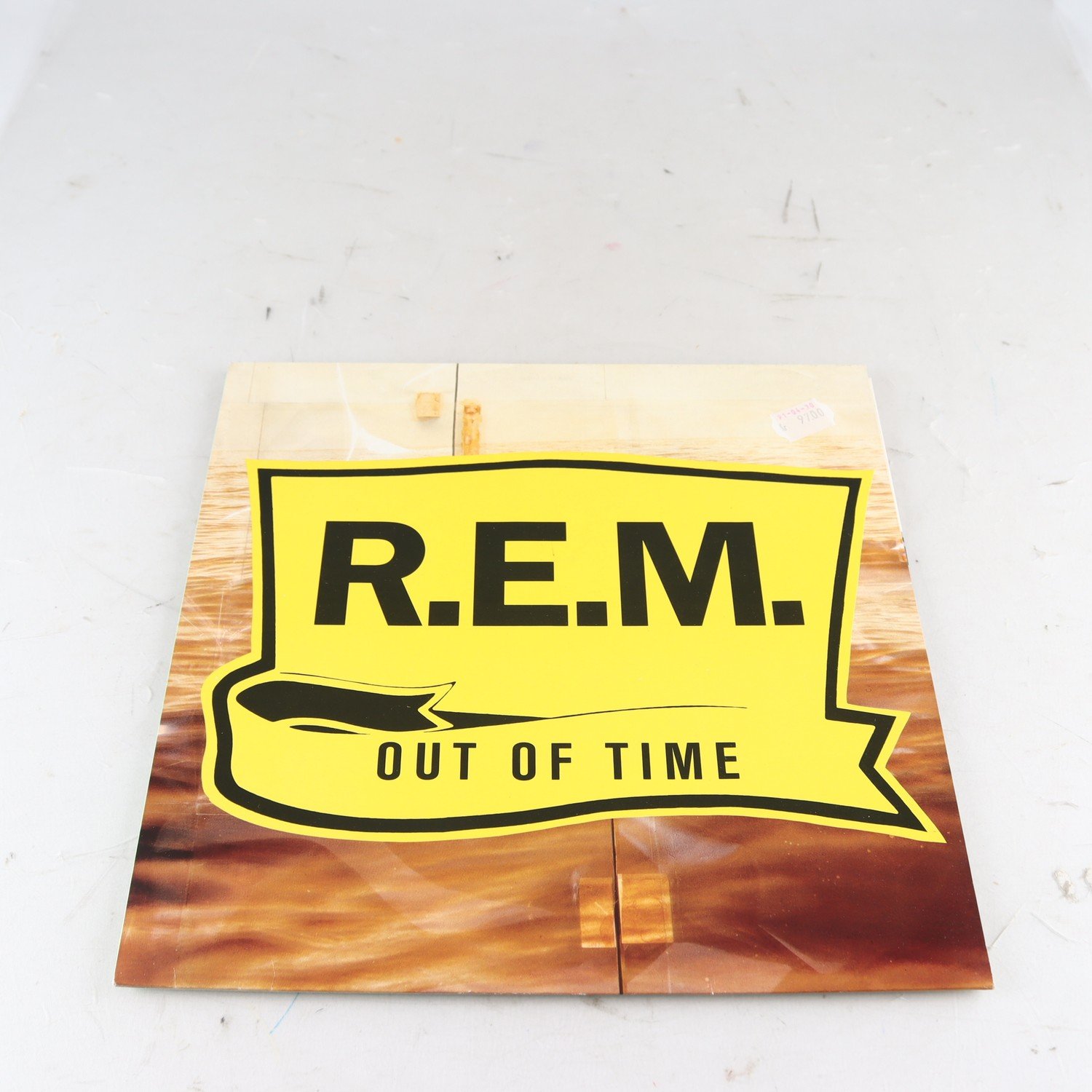 LP R.E.M., Out Of Time