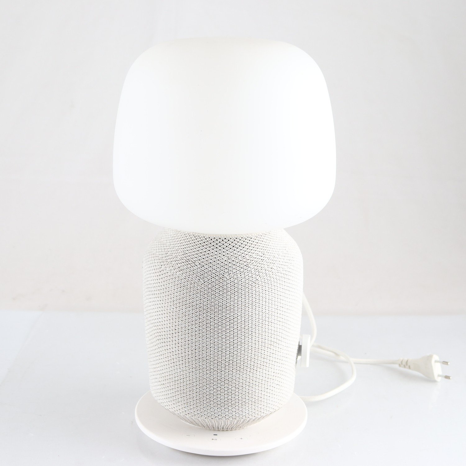 Lampa med WIFI-högtalare, Sonos för Ikea ’Symfonisk’. Samfraktas ej.