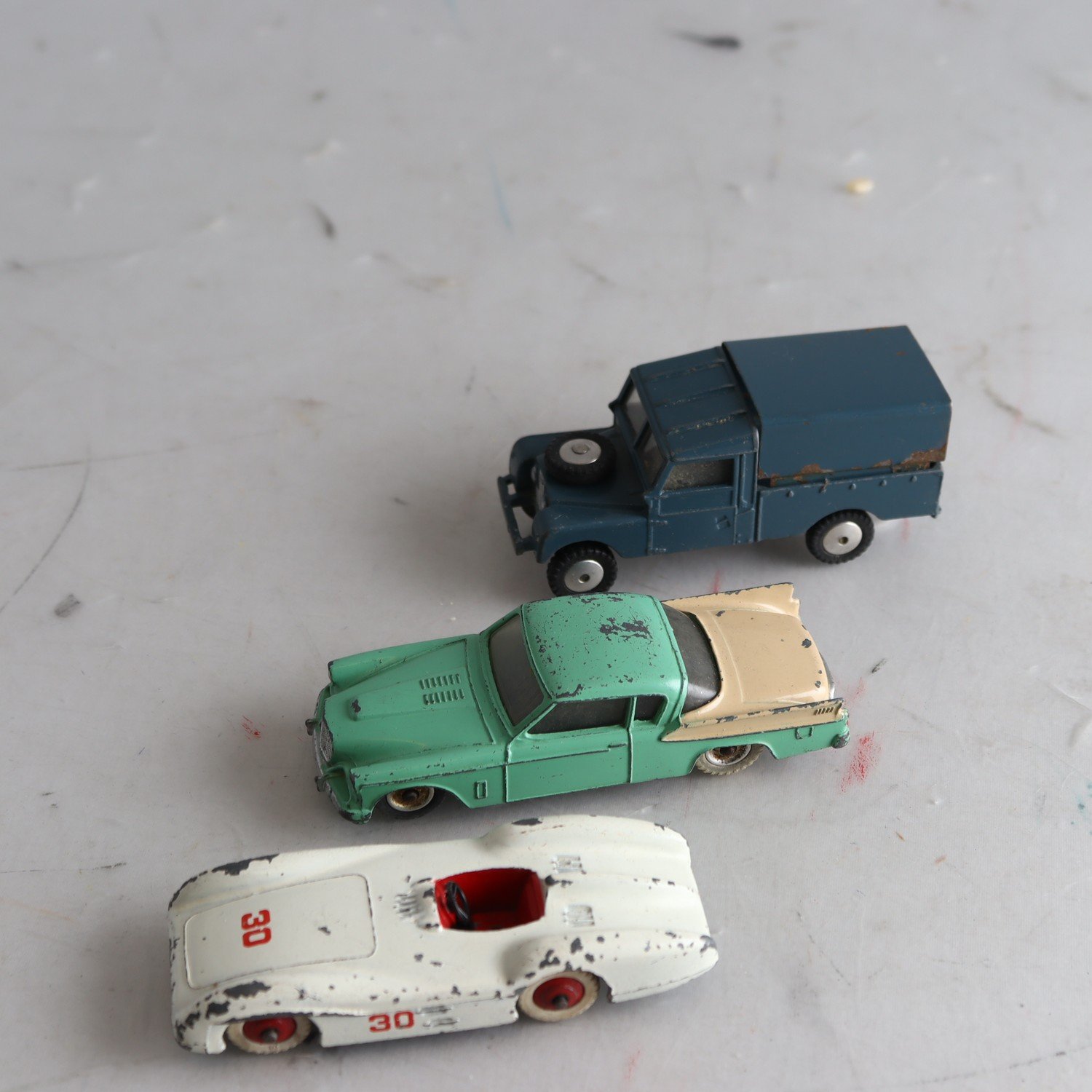 Bilar, Dinky toys, 3st.