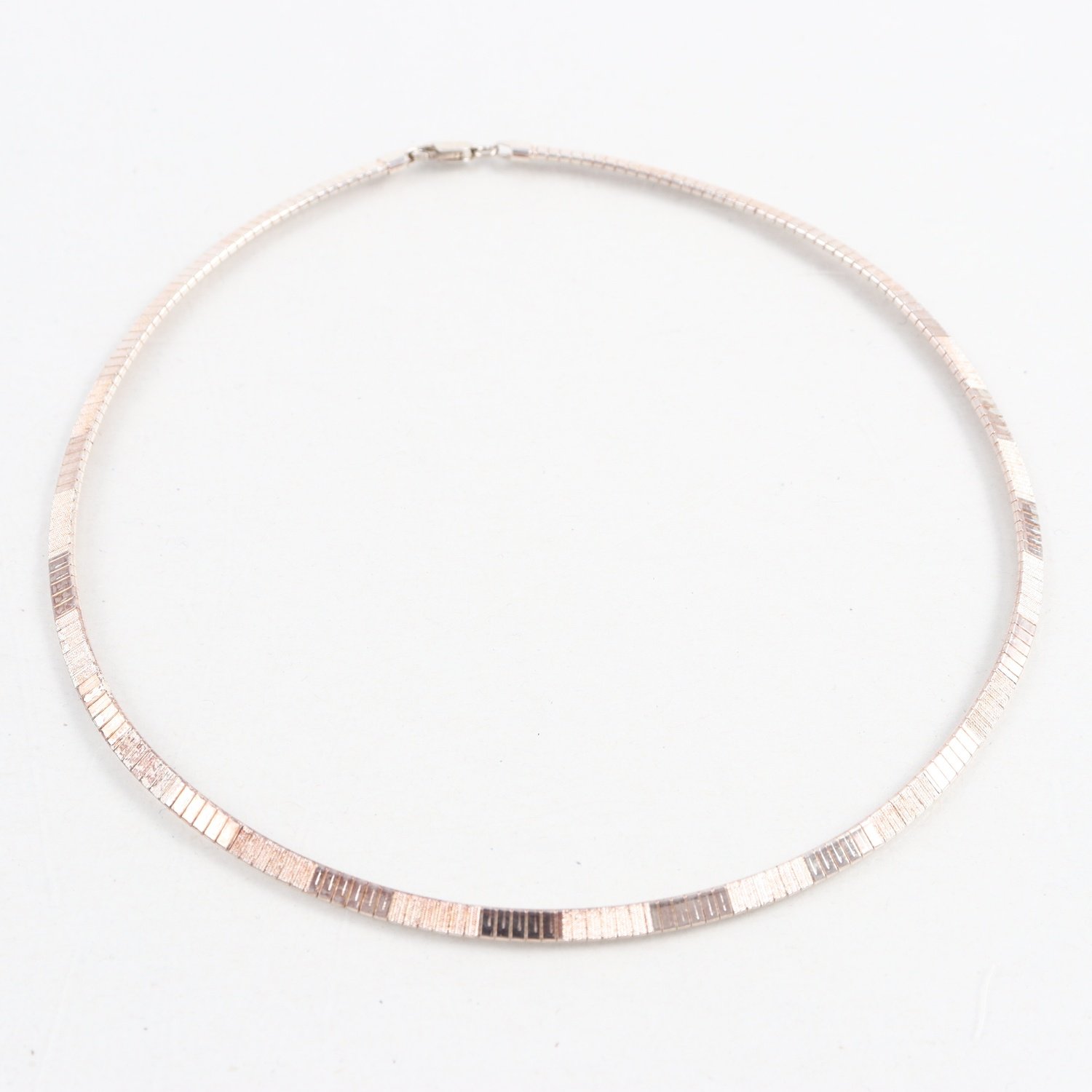 Halsband, silver, vikt: 19,7g