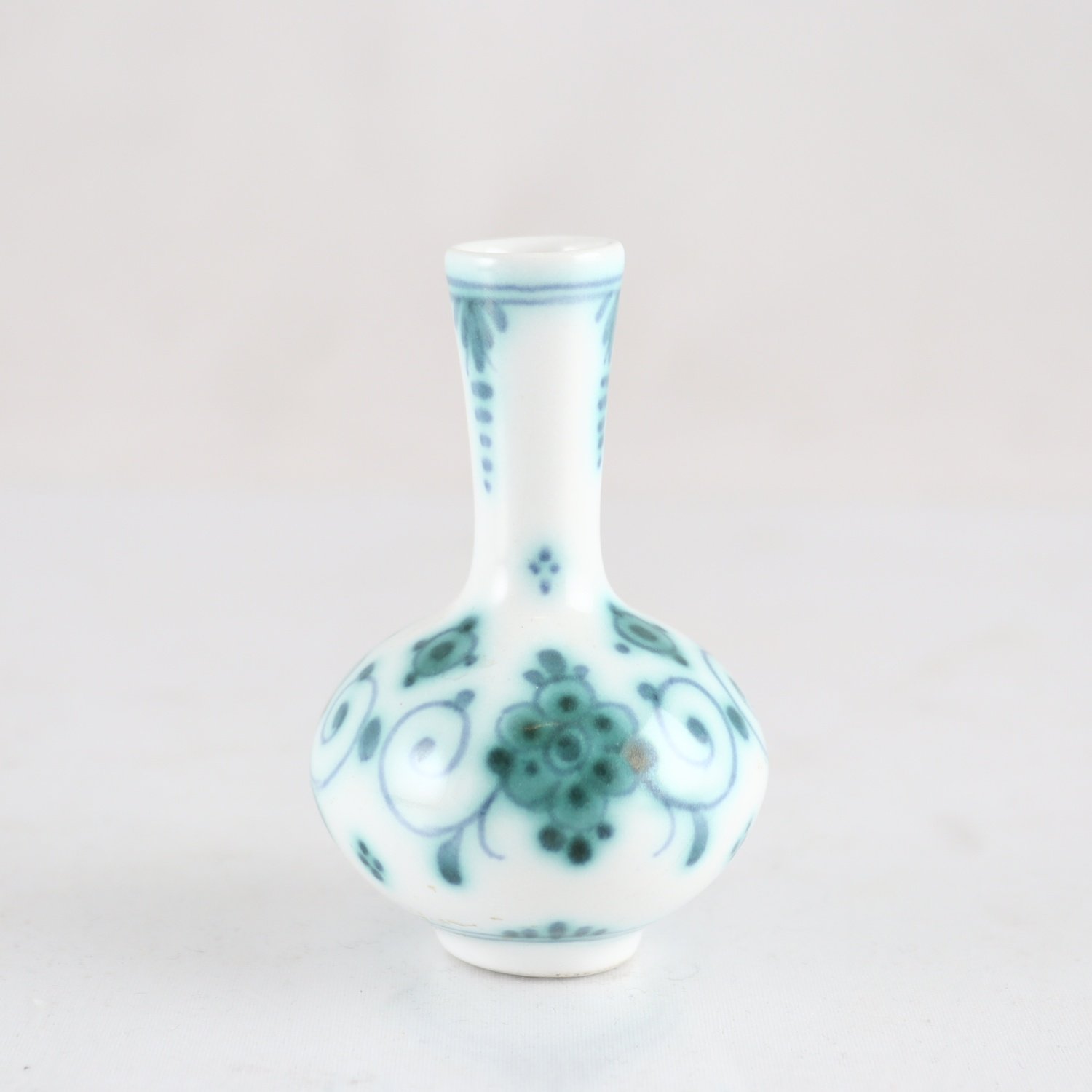 Vas, porslin, miniatyr, Royal Delft