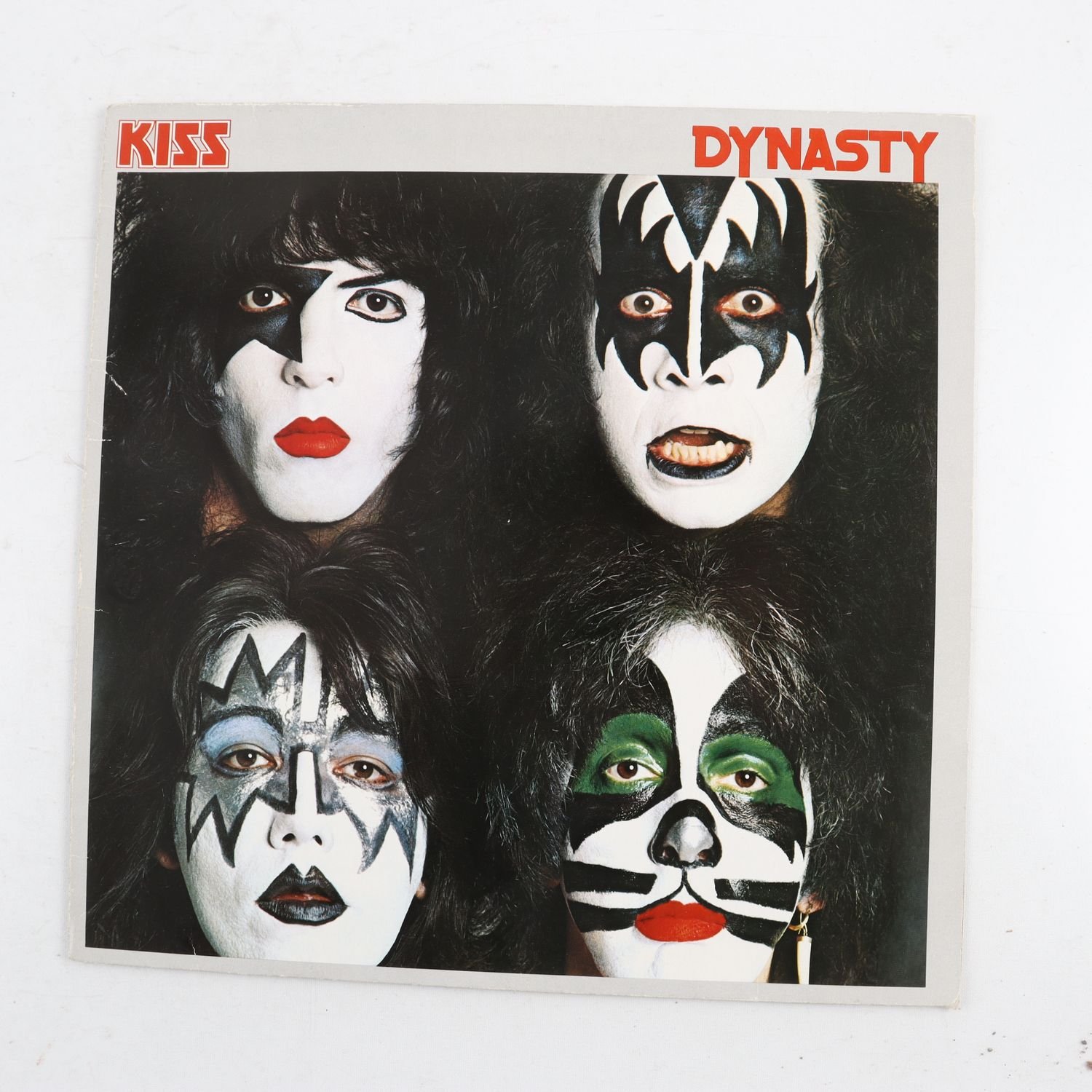 LP Kiss, Dynasty