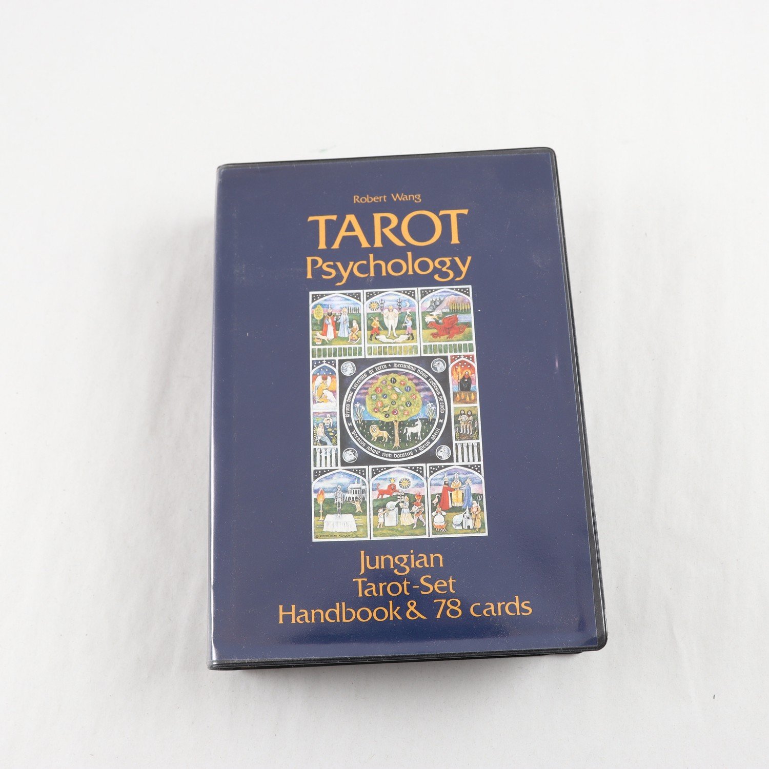 Robert Wang, Tarot Psychology: Jungian Tarot-Set Handbook & 78 cards