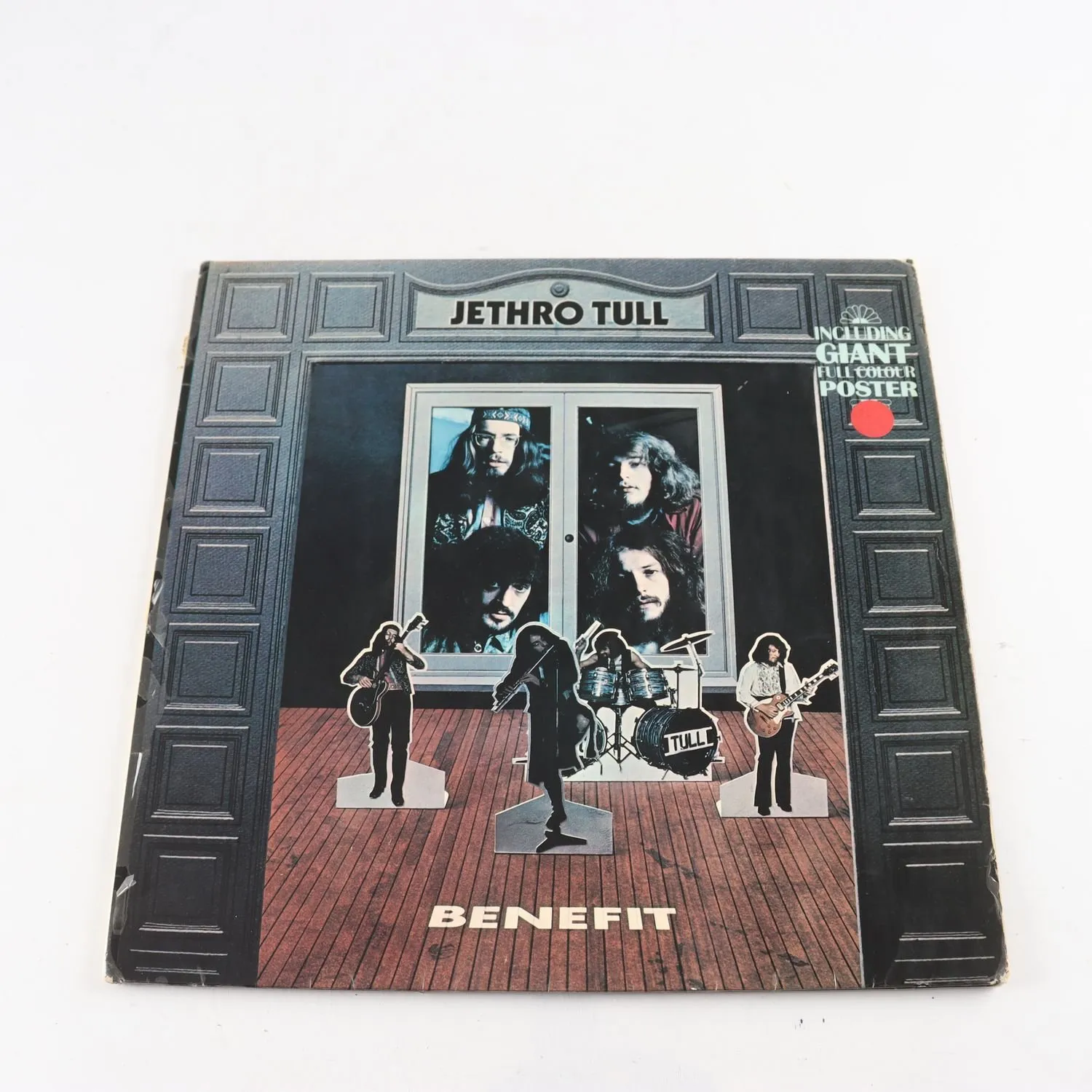 LP Jethro Tull, Benefit