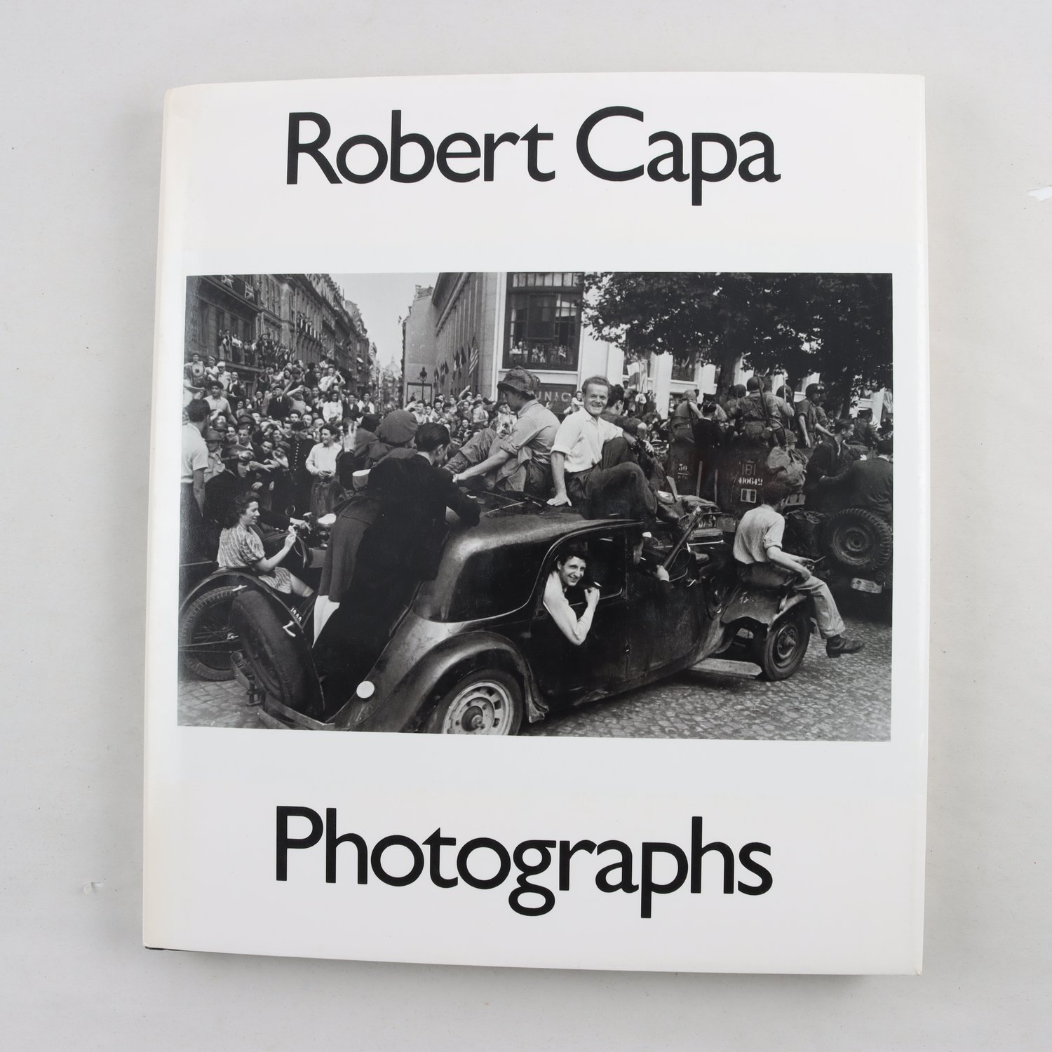 Robert Capa, Photographs